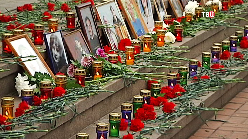 Траурные мероприятия в память о жертвах теракта в театральном центре на Дубровке