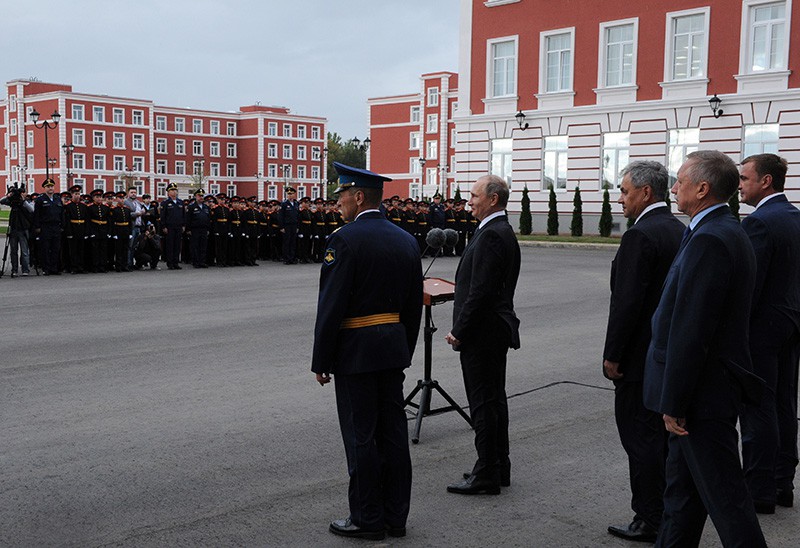 Тульское суворовское военное училище фото