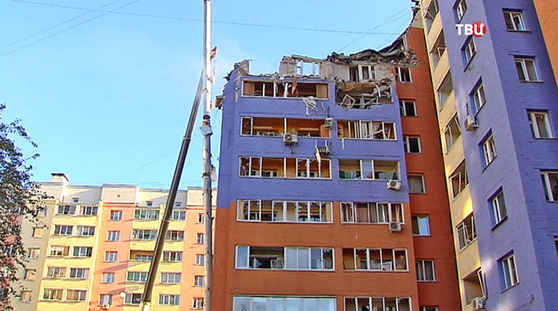 Последствия взрыва в многоэтажном здании в Рязани