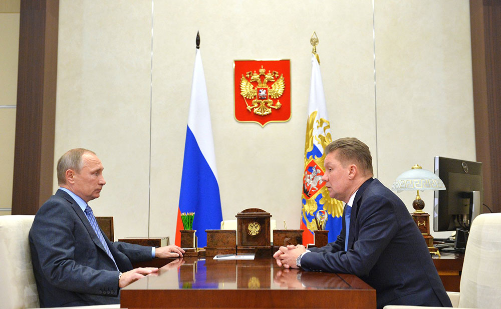 Президент России Владимир Путин и  глава "Газпрома" Алексей Миллер