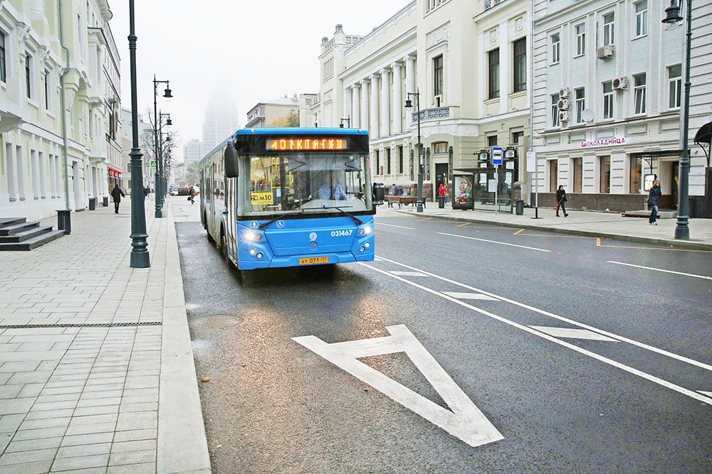 Автобусное движение в Москве