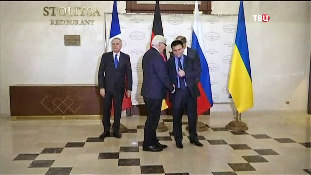Переговоры глав МИД "нормандской четверки" в Минске