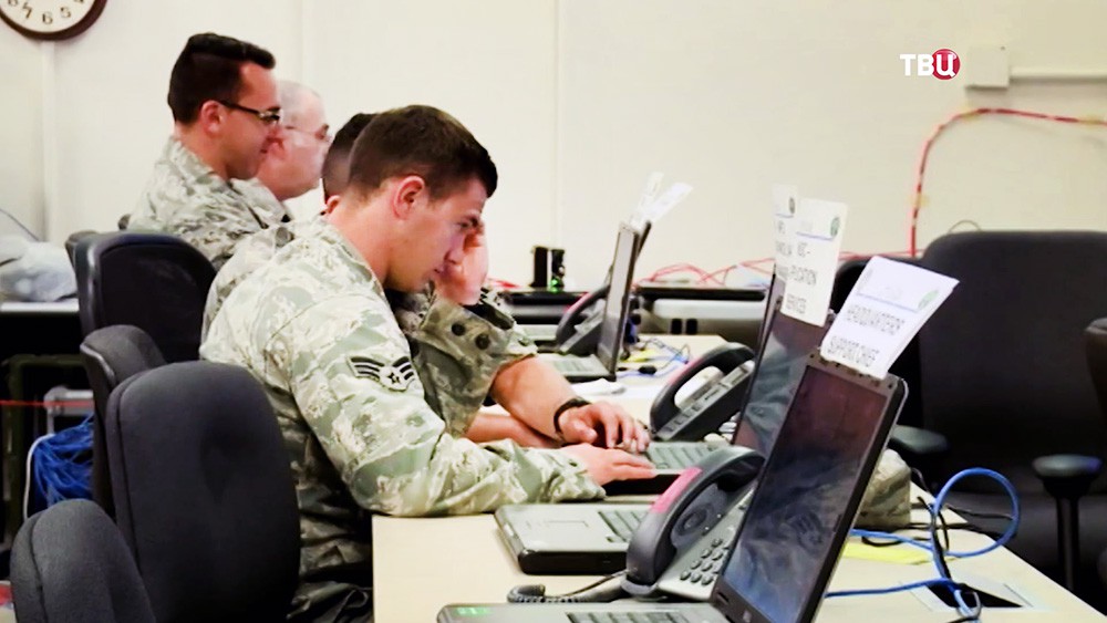 Военнослужащие кибер-центра Центрального командования США