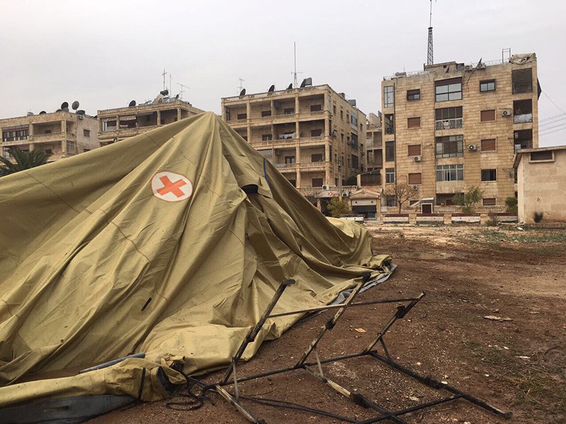 Мобильный госпиталь министерства обороны РФ в Алеппо после обстрела