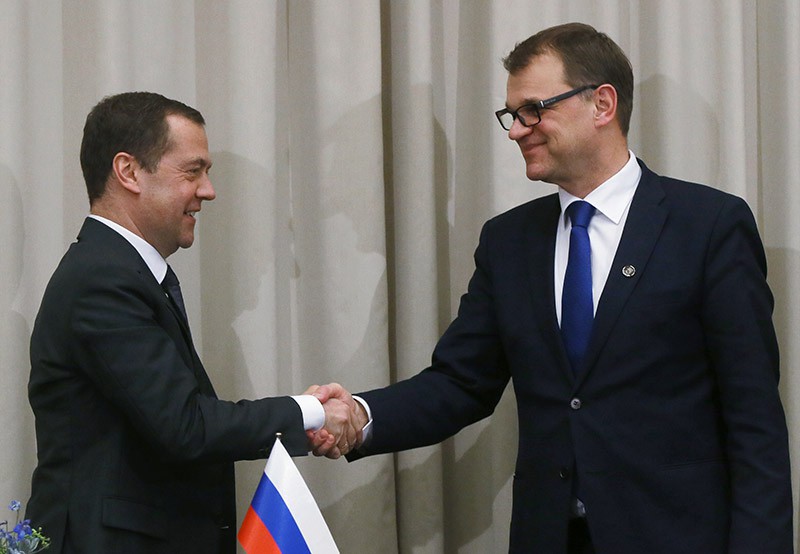Председатель правительства РФ Дмитрий Медведев и премьер-министр Финляндии Юха Сипиля
