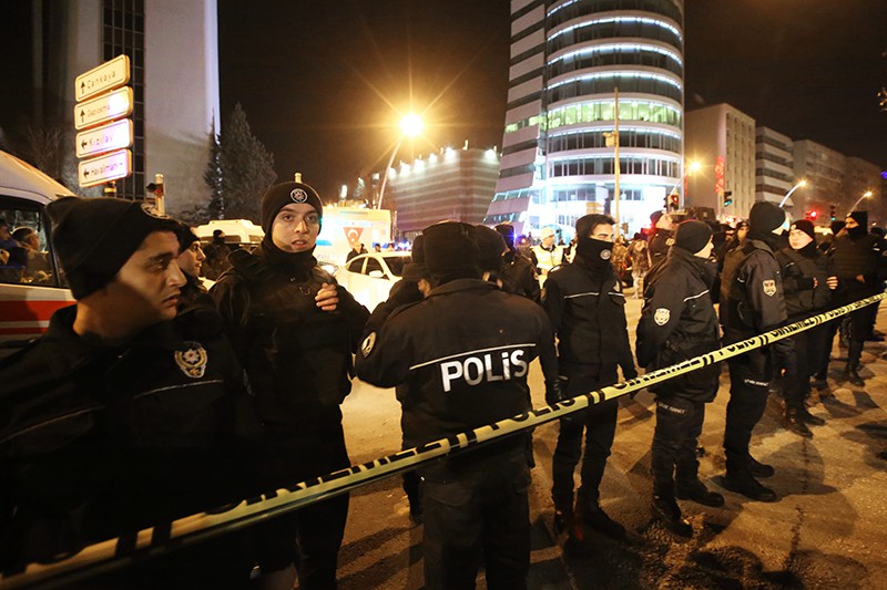 Полиция Турции на месте происшествия 