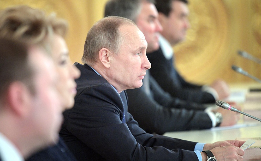 Владимир Путин на заседании Госсовета