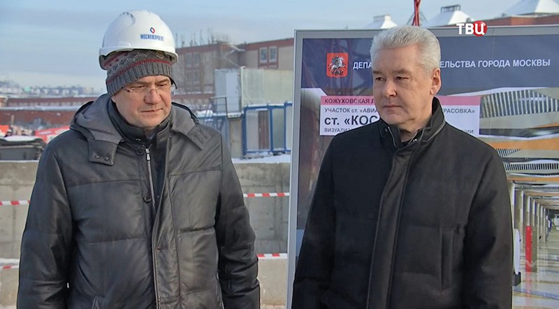 Сергей Собянин осматривает строительные работы 