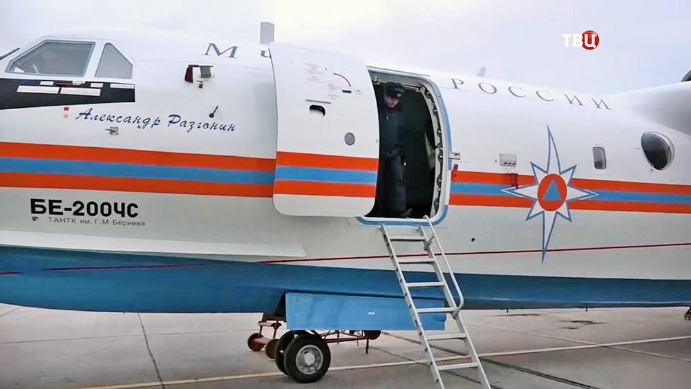 Самолет-амфибия Бе-200