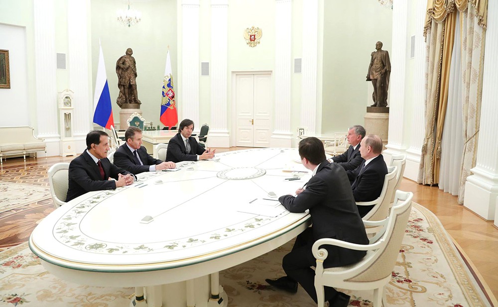 Владимир Путин на встрече с новыми акционерами "Роснефти"