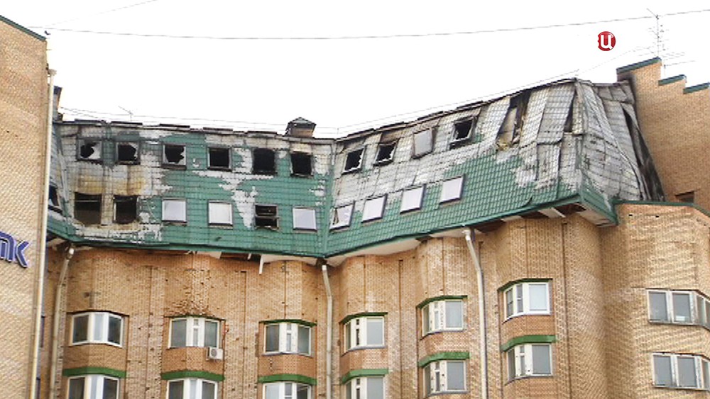 Последствия пожара в многоэтажном жилом доме