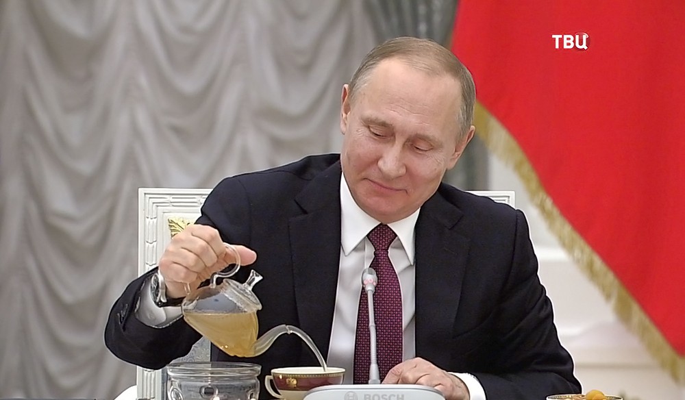 Путин Пьет Фото