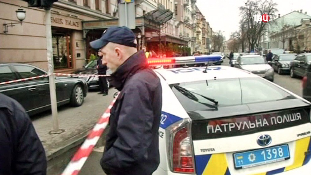 Полиция Украины на месте убийства Дениса Вороненкова в Киеве