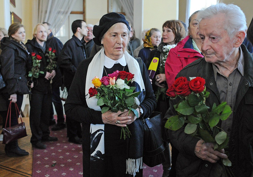 Церемония прощания с поэтом Евгением Евтушенко