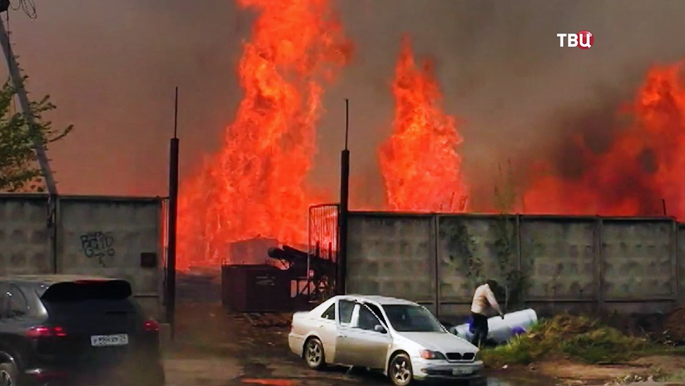 Сгоревшие дома в Канске