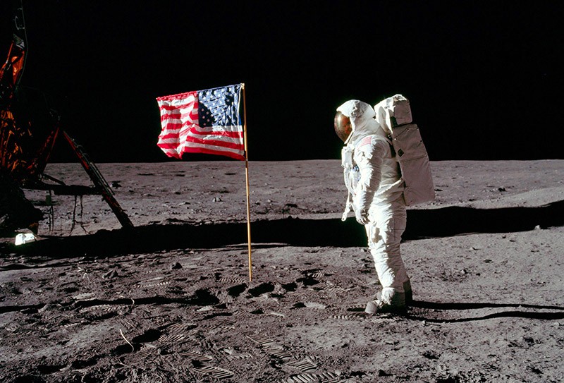 Apollo 12. Высадка на Луну 