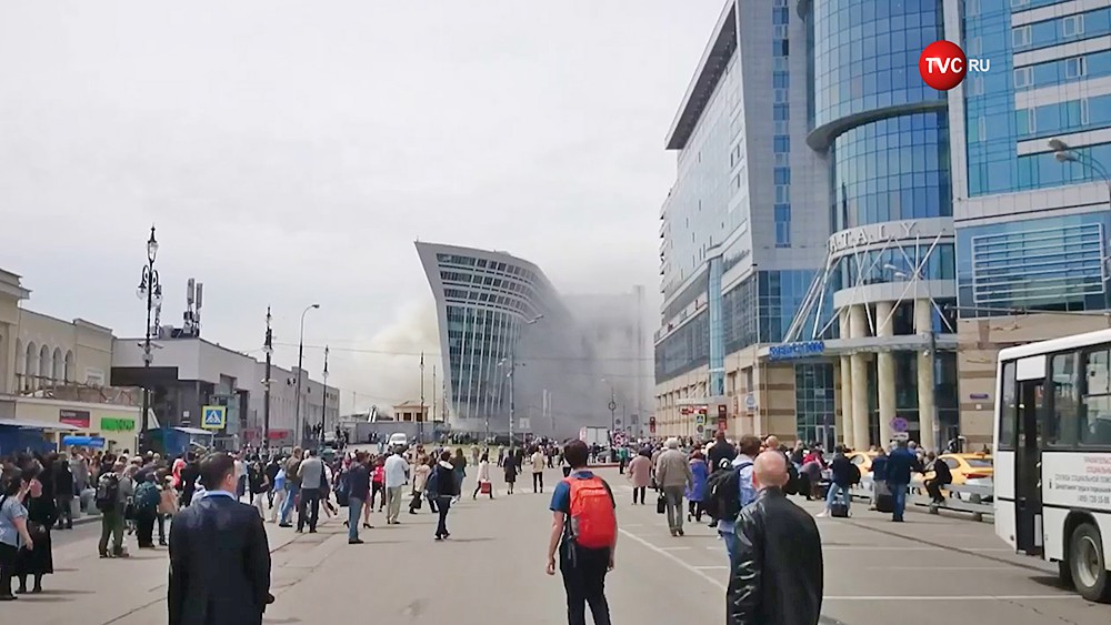 Пожар возле Киевского вокзала