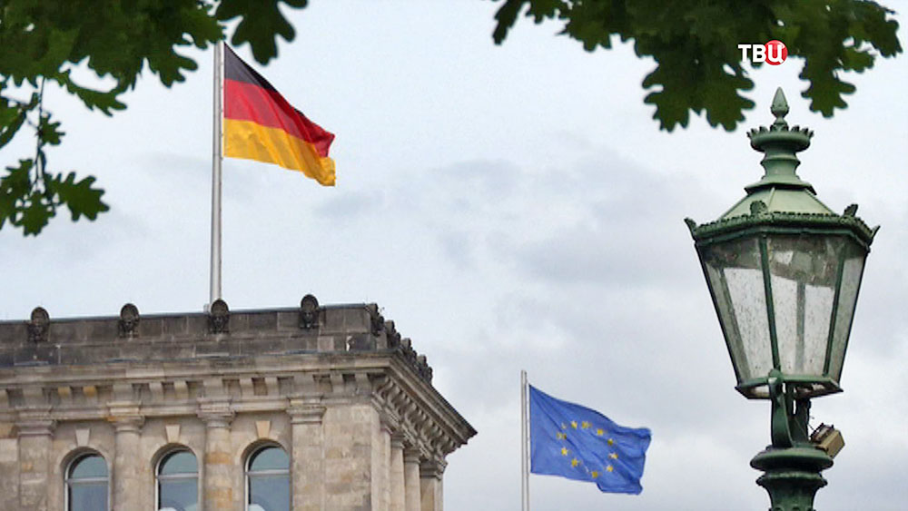 Флаги Германии и ЕС