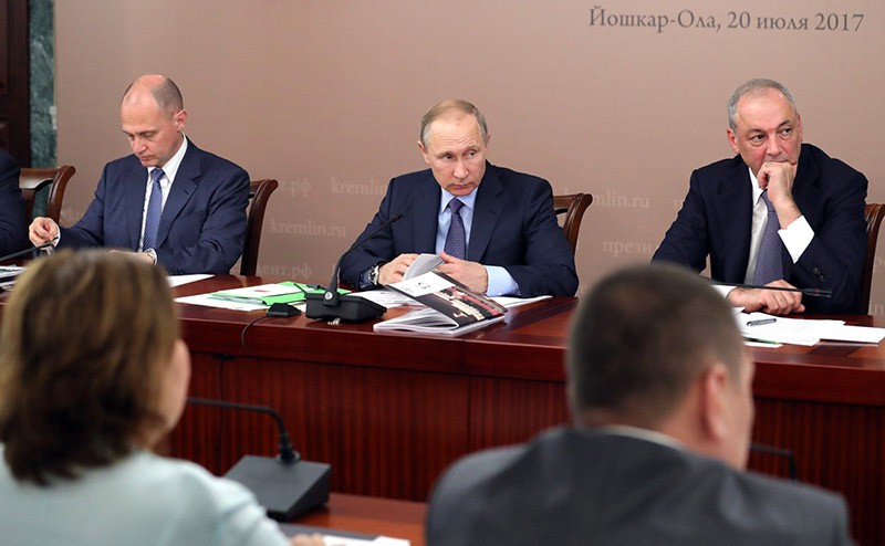 Владимир Путин на заседании в Йошкар-Оле