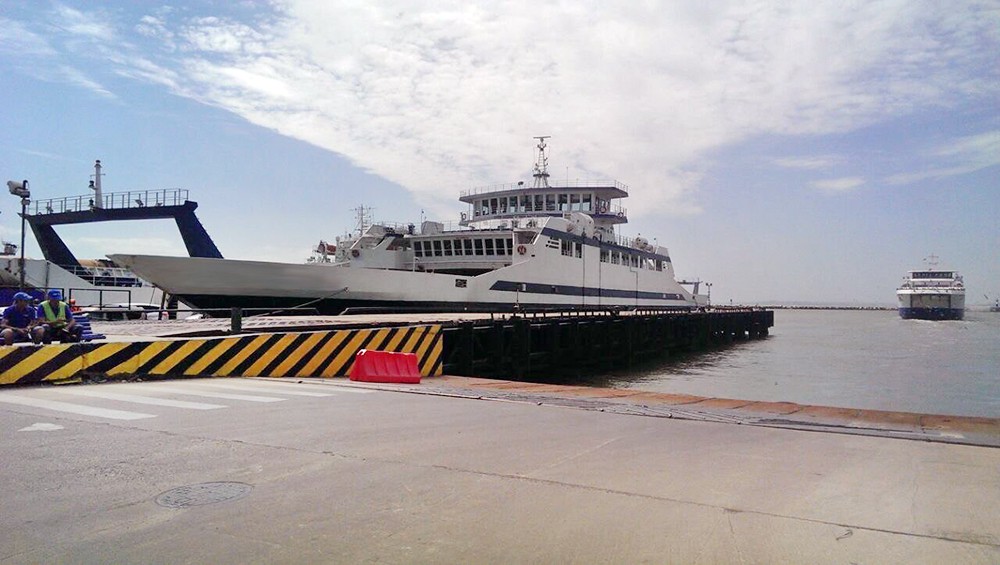 керченская паромная переправа. дворцовый мост переправа. италия лодка мост. мосты паромы. разводные мосты в 8к.