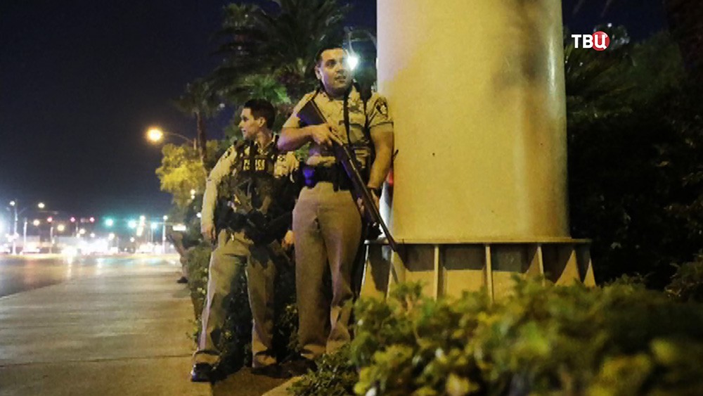 Полиция США на месте происшествия в Лас-Вегасе