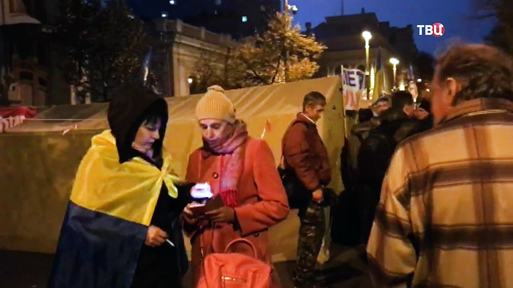 Палаточный лагерь у здания Верховной Рады Украины