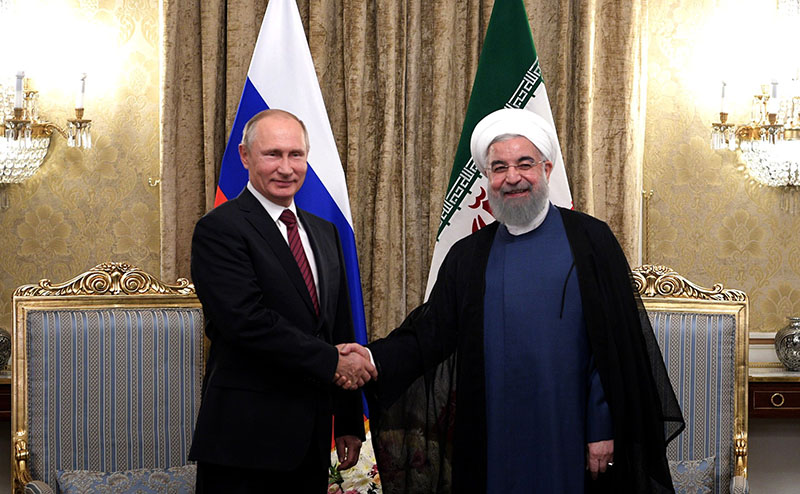 Президент России Владимир Путин и президент Ирана Хасан Рухани