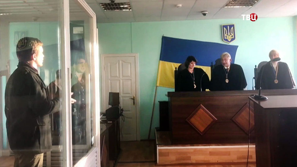Украинские журналисты Дмитрий Васильц и Евгений Тимонин в суде