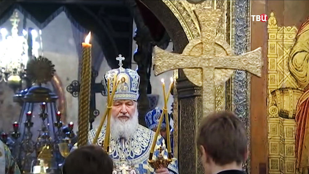Патриарх Московский и всея Руси Кирилл во время праздничного богослужения