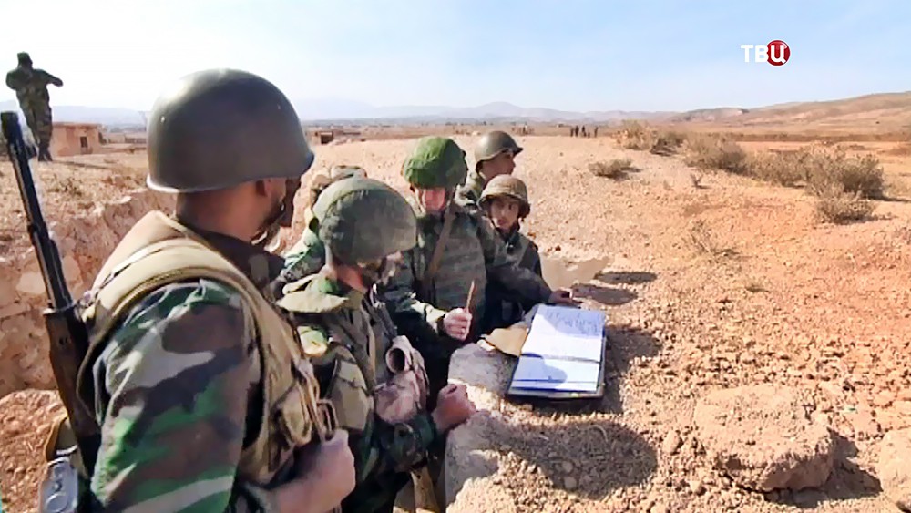 Российские инструкторы и бойцы армии Сирии