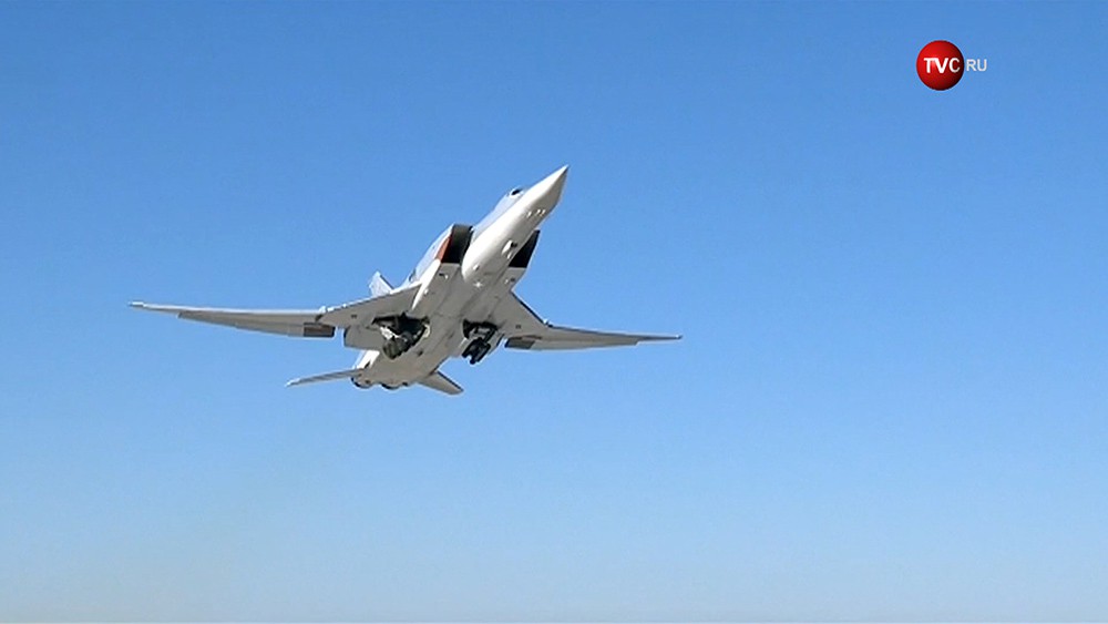 Стратегический бомбардировщик Ту-22 ВКС России