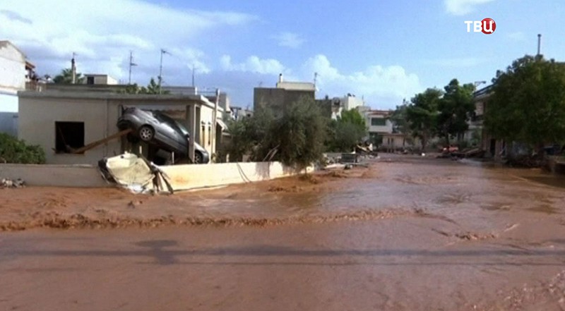Наводнение в Греции 