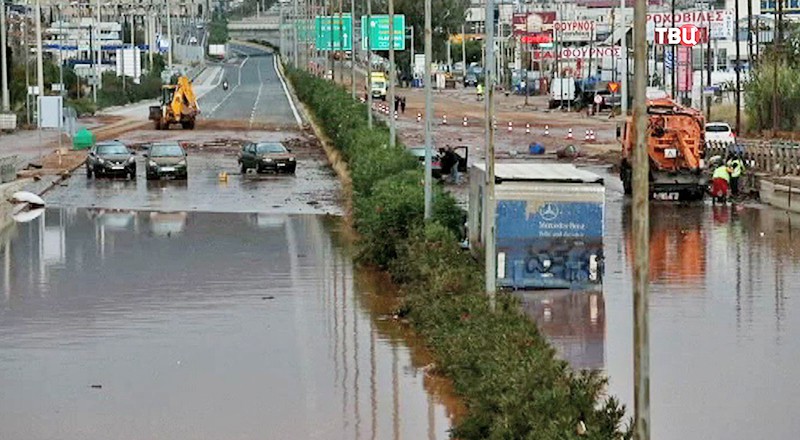 Наводнение в Греции 