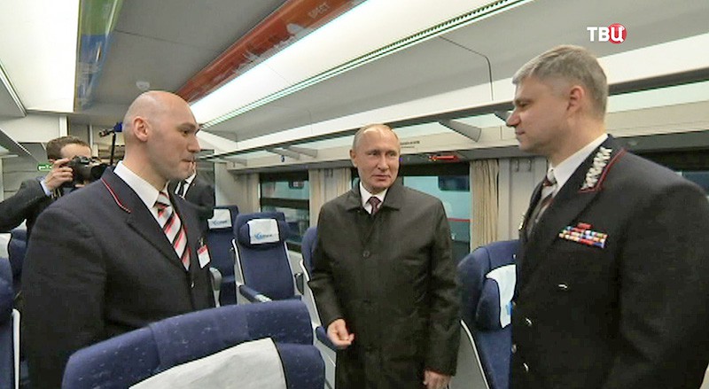 Владимир Путин на станции "Москва-Киевская"