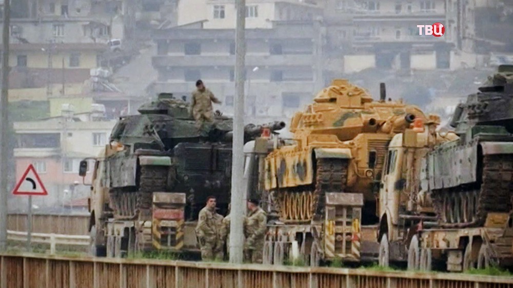 Армия Турции перебрасывает военную технику