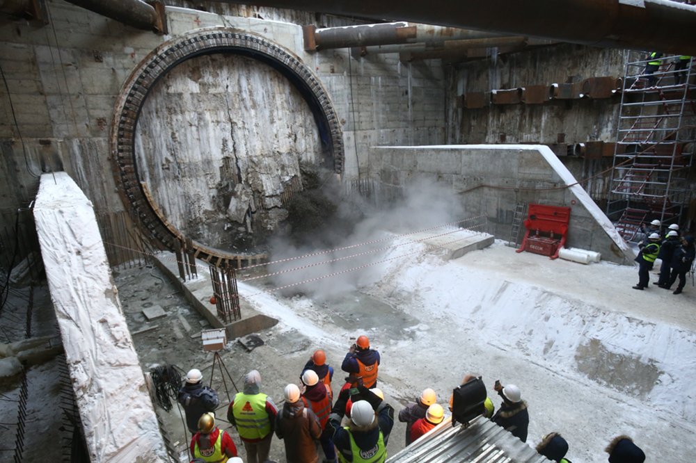 Завершение строительства двухпутного тоннеля между станциями метро "Косино" и "Юго-Восточная"