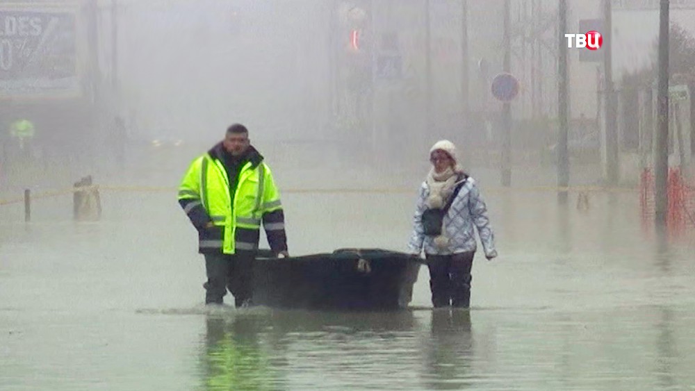 Последствия наводнения во Франции