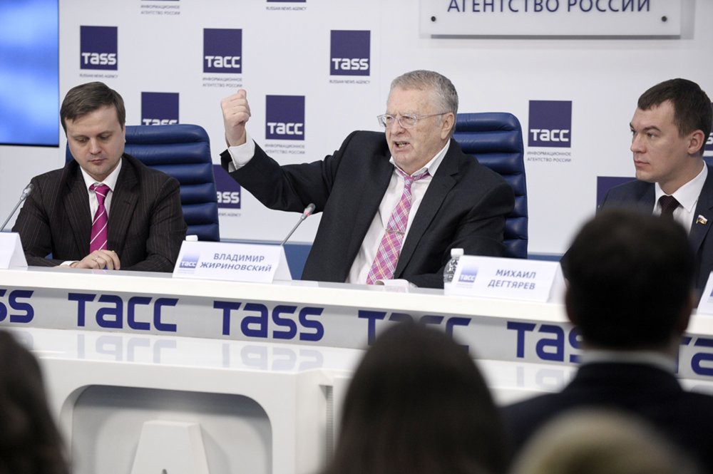 Пресс-конференция лидера партии ЛДПР Владимира Жириновского