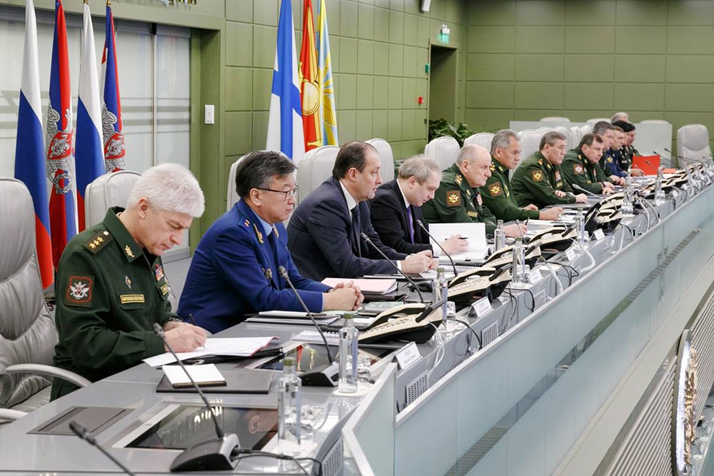 Заседание в Национальном центре управления обороной Российской Федерации