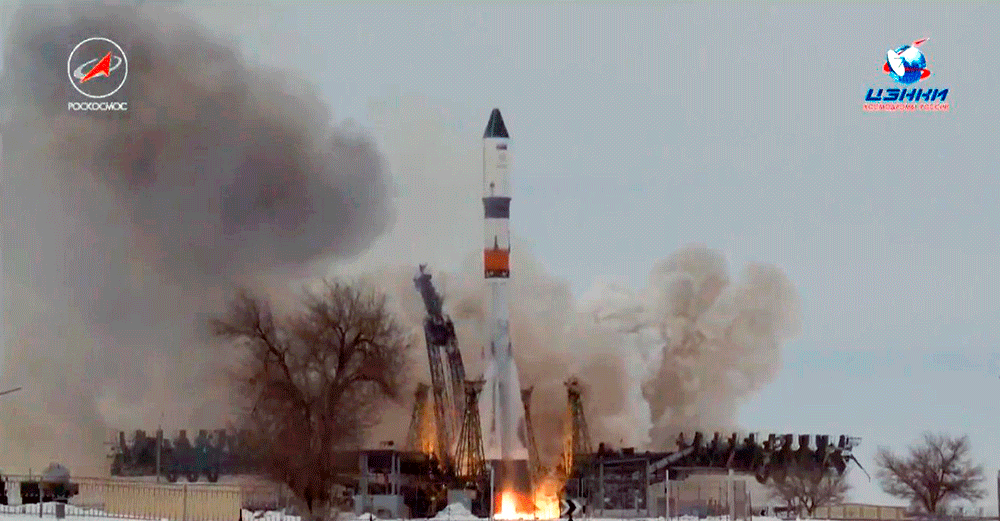 Старт ракеты-носителя "Союз 2.1А"
