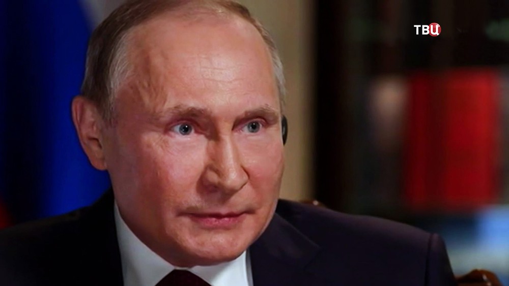 Владимир Путин даёт интервью иностранным СМИ