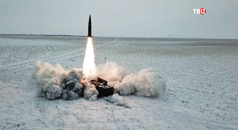 Запуск ракеты "Искандер-М"