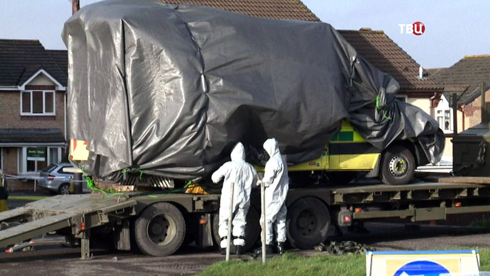 Полиция Великобритании на месте химического заражения