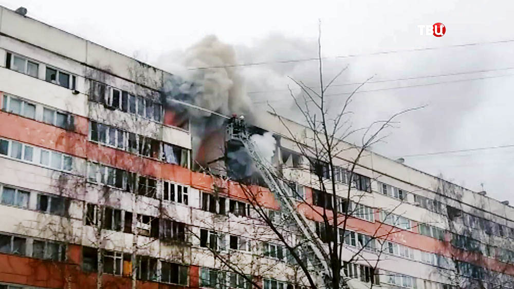 Последствия взрыва газа в многоквартирном доме в Санкт-Петербурге