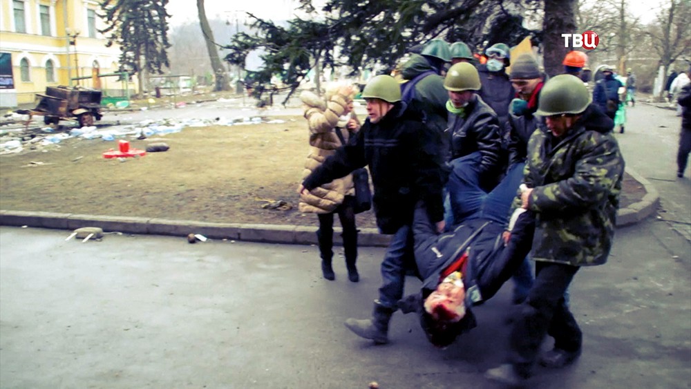 Смотрите в 22:30 специальный репортаж "Украина. Страна на обочине"