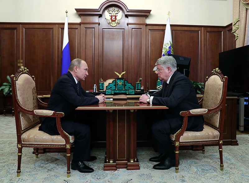Владимир Путин и новый чрезвычайный и полномочный посол России в Республике Казахстан Алексей Бородавкин
