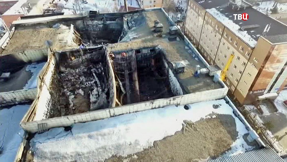 Последствия пожара в торговом центре в Кемерове