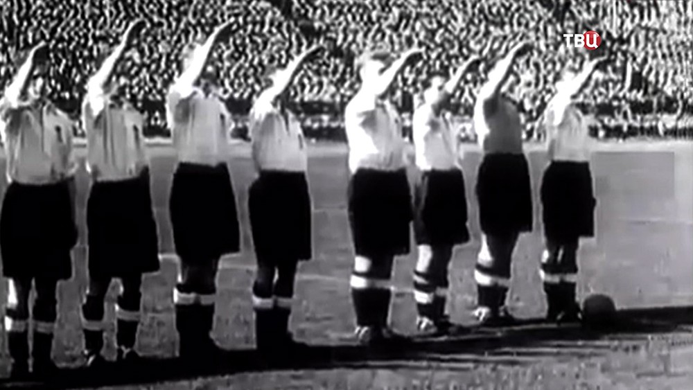 Футболисты Великобритании в нацистской Германии