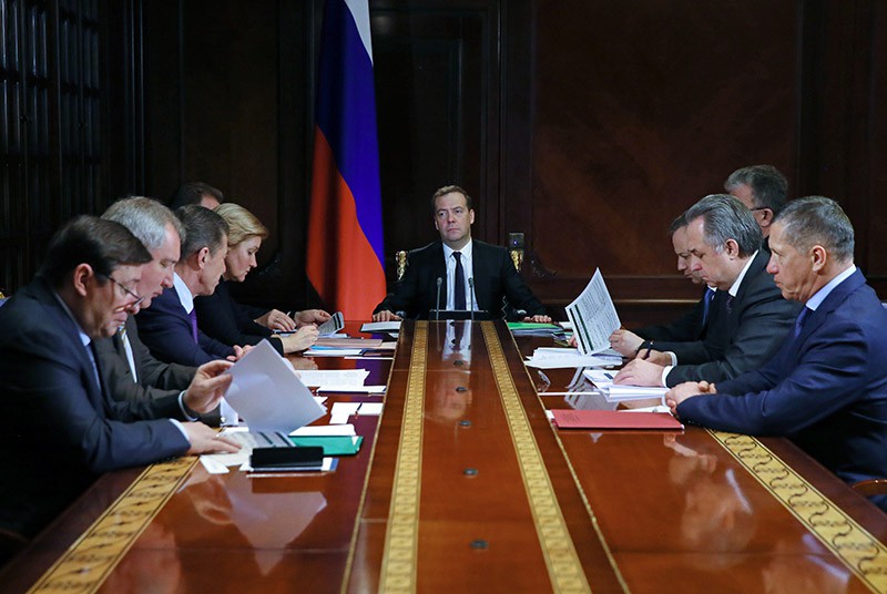 Дмитрий Медведев проводит совещание с вице-премьерами 