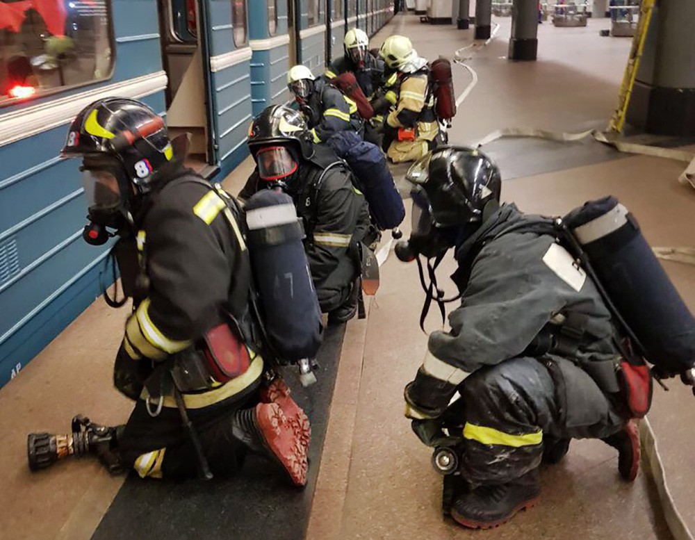 Пожарные учения в метро